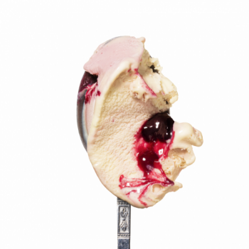 Lody o smaku Zielona herbata z wiśnią